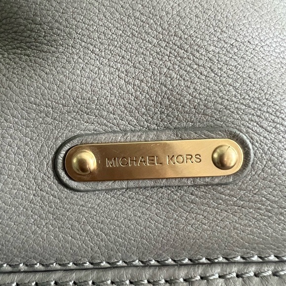 Michael Kors Shoulder Bag - Picture 5 of 12